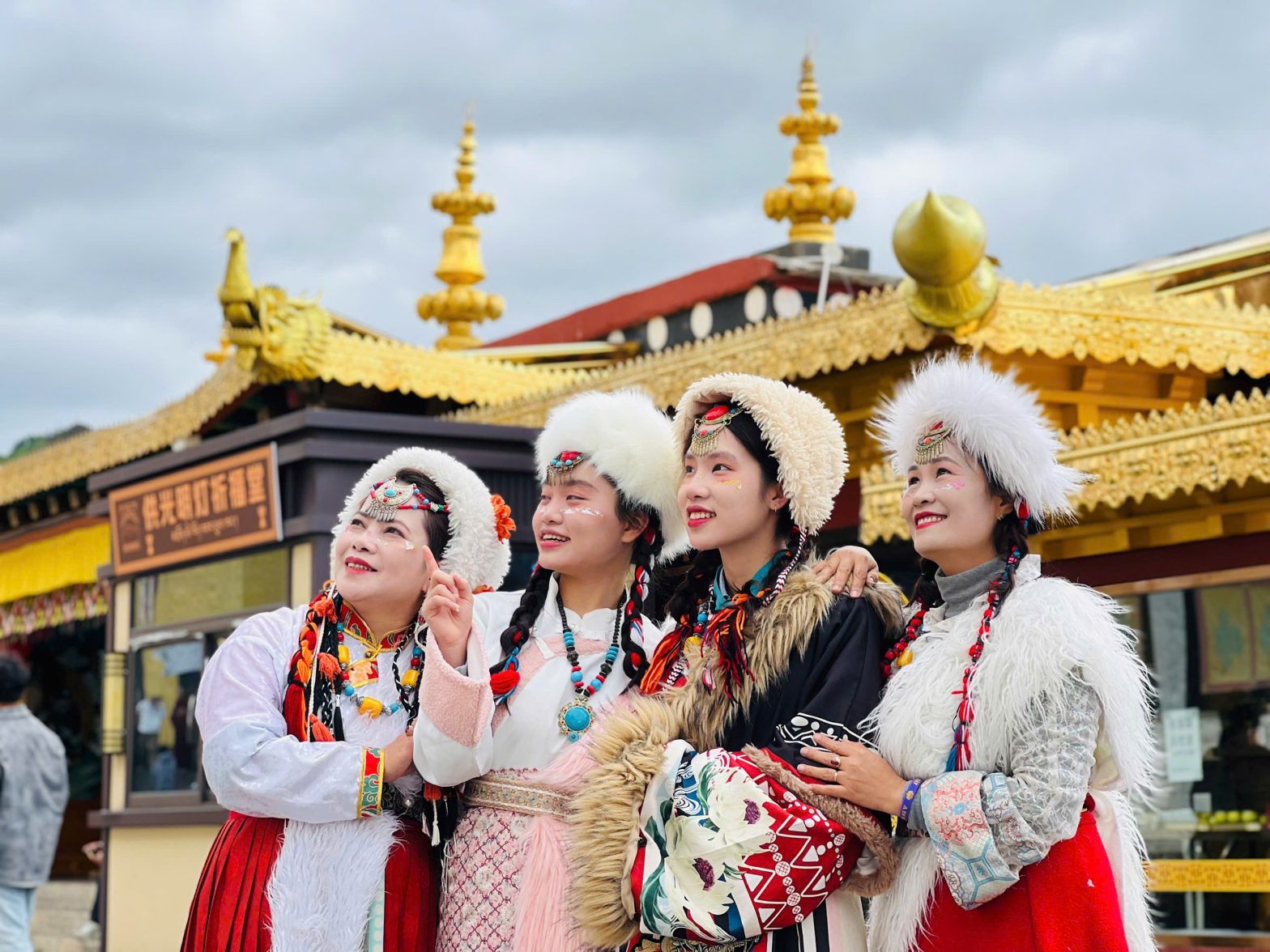 Tour Lệ Giang – Shangrila: Vẻ đẹp Tây Tạng giữa lòng Trung Hoa