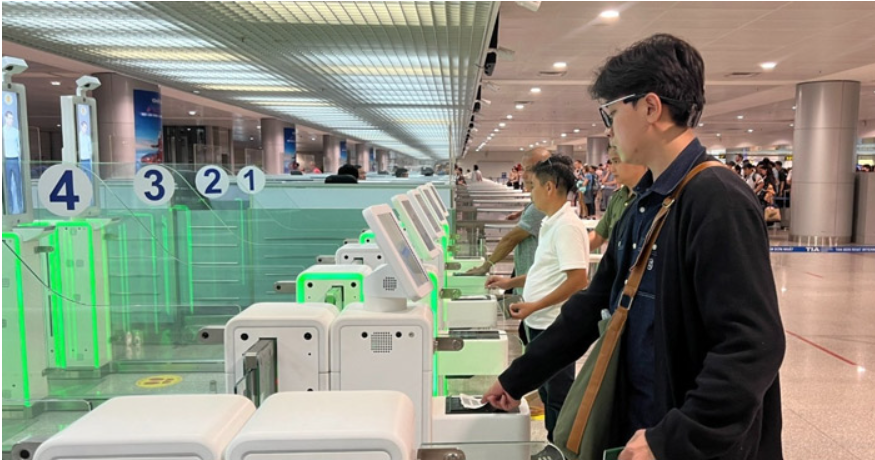 Hướng dẫn nhập cảnh online nhanh chóng tại sân bay Việt Nam