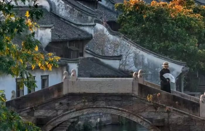 DU NGOẠN GIANG NAM 5N4Đ: THƯỢNG HẢI – DISNEYLAND – Ô TRẤN – HÀNG CHÂU
